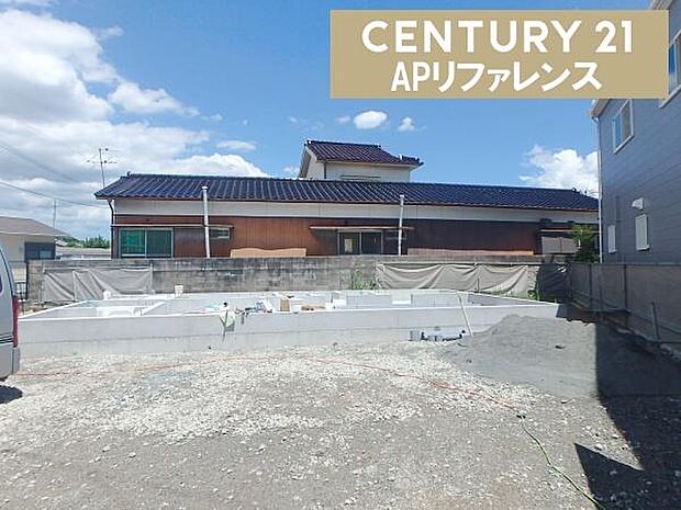 現在建築中です！