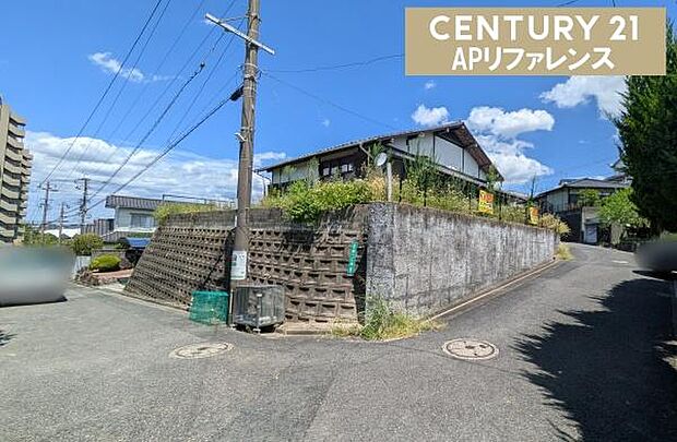 車通りも少ない前面道路!