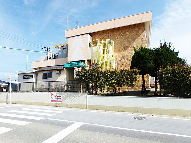 山びこ保育園まで579m