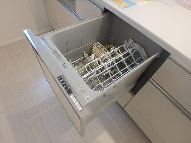 食器洗乾燥機付きで、家事の時間短縮！！