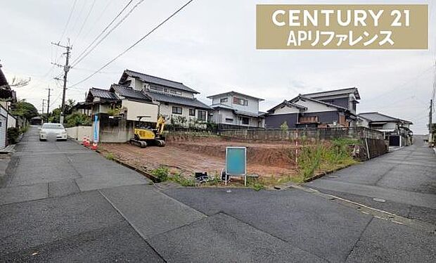 前面道路6ｍ以上！ゆとりあります！