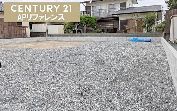 現在建築中!