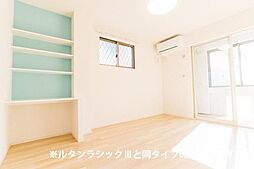 メテオール・ケイ　1 0103 1階1Kのリビング/ダイニング