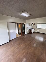 黒川第一マンション 103 1階3LDKのリビング/ダイニング