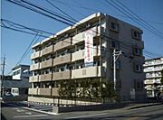 佐土原駅より徒歩7分 築15年7ヶ月 4階建の賃貸物件