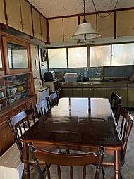 都農町川北中古 4DKのリビング/ダイニング