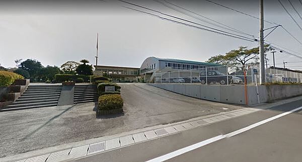 国富町立本庄小学校まで1420m