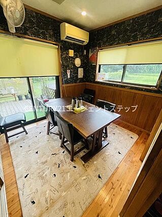 落ち着いた雰囲...