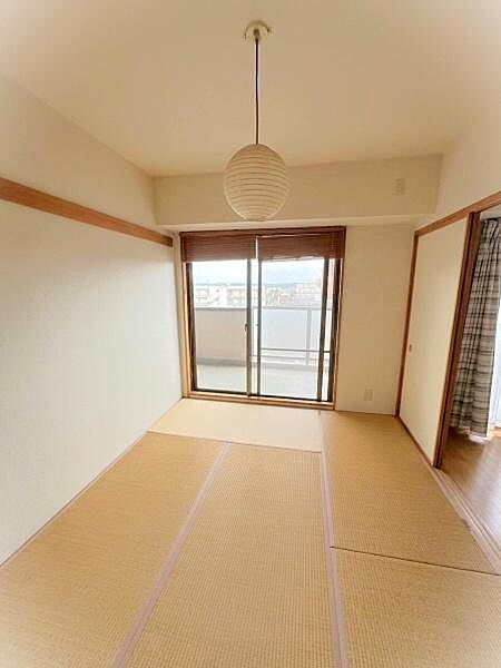 AIによる家具の削除加工済み。現況優先。