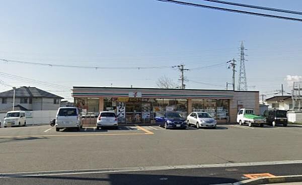 セブンイレブン加古川山ノ越店まで618m