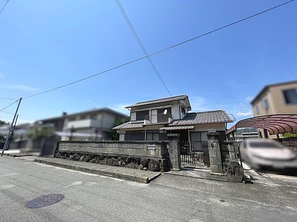 南道路に面し陽当り良好♪