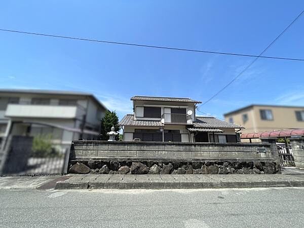 駐車2台可能！閑静な住宅街♪