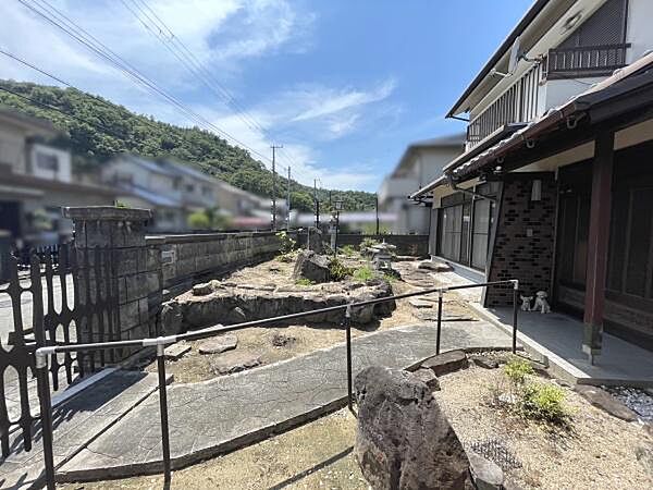 南道路に面し陽当り良好♪