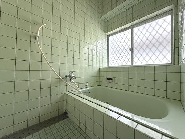 窓があり換気もできます！