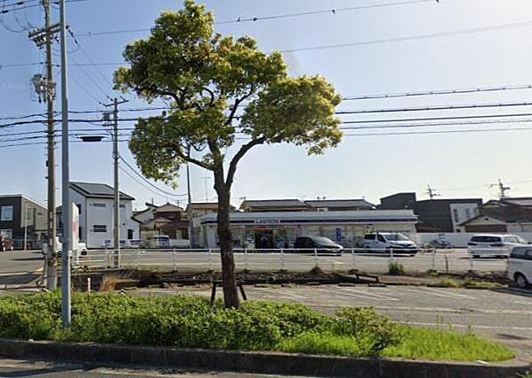 ローソン加古川野口町長砂店まで700m
