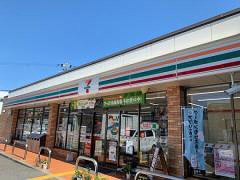 セブンイレブン高砂米田町店まで450m