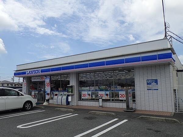 ローソン高砂中島3丁目店まで500m