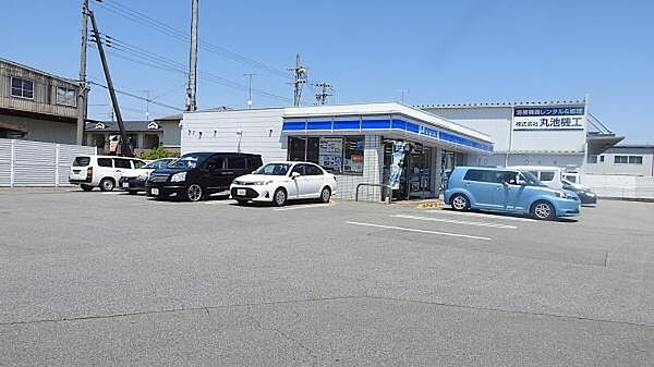 ローソン播磨東本荘店まで416m
