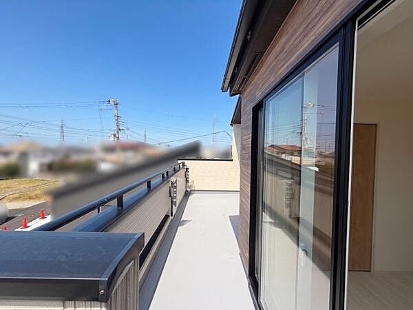 バルコニーを拡大表示