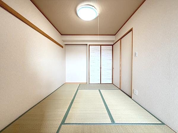 和室約6帖！物入つき