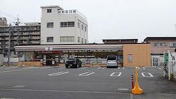 セブンイレブン加古川本町店まで800m