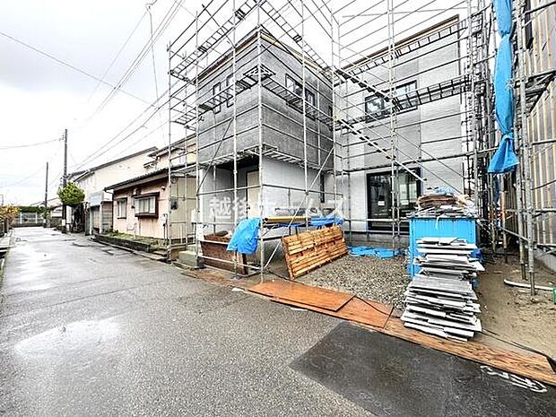 物件の日当たりや通風・仕様設備やお部屋の大きさの比較、近隣・周辺環境や町並みなど、資料ではわからない情報がたくさんあります。是非現地にてご確認ください。