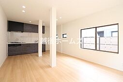 中古戸建　三条市中新　リセットハウス 3LDKのリビング/ダイニング