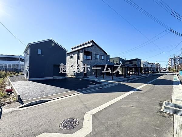 物件の日当たりや通風・仕様設備やお部屋の大きさの比較、近隣・周辺環境や町並みなど、資料ではわからない情報がたくさんあります。是非現地にてご確認ください。