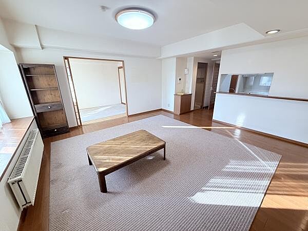 apartment 北海道帯広市西六条南１６丁目
地図を見る