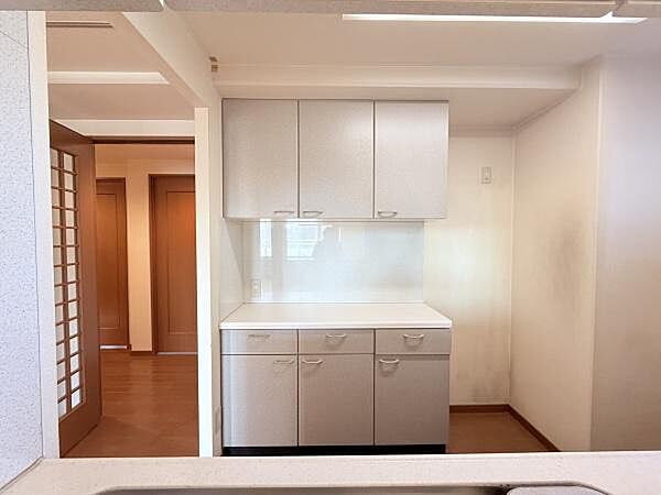 apartment 北海道帯広市西六条南１６丁目
地図を見る