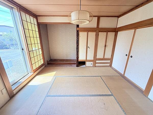detached 北海道帯広市西十六条南３０丁目
地図を見る
