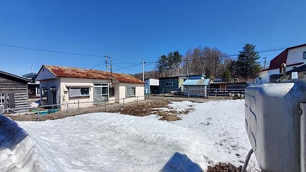 detached 北海道中川郡池田町字旭町３丁目25-6
地図を見る