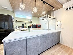 磯城郡三宅町屏風　中古戸建 3SLDKのリビング/ダイニング