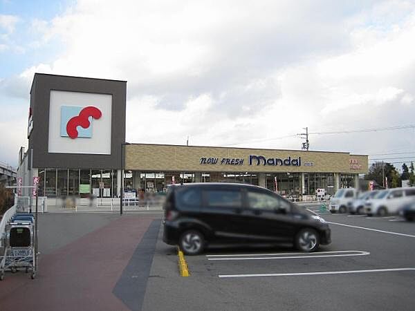 万代坊城店まで700m