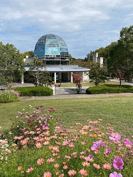 馬見丘陵公園まで2100m