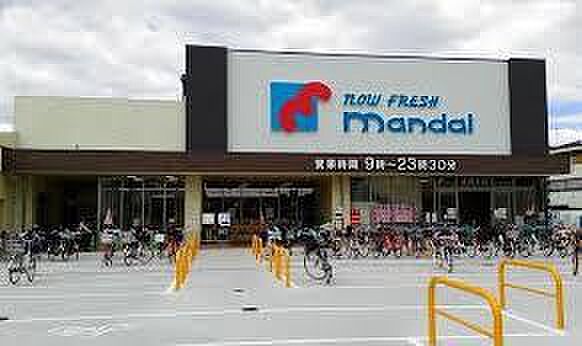 万代大蓮北店まで333m