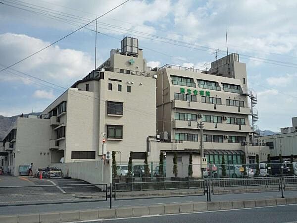 医療法人恵生会恵生会病院まで665m