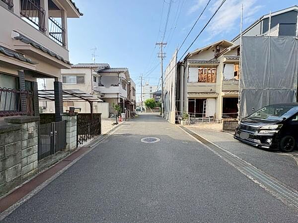 【前面道路】東側　幅員約5ｍ