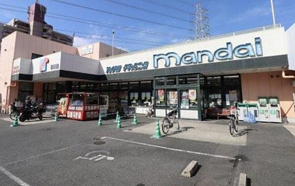 万代石切店まで1346m