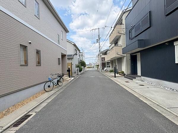 【前面道路】南側　幅員約5ｍ