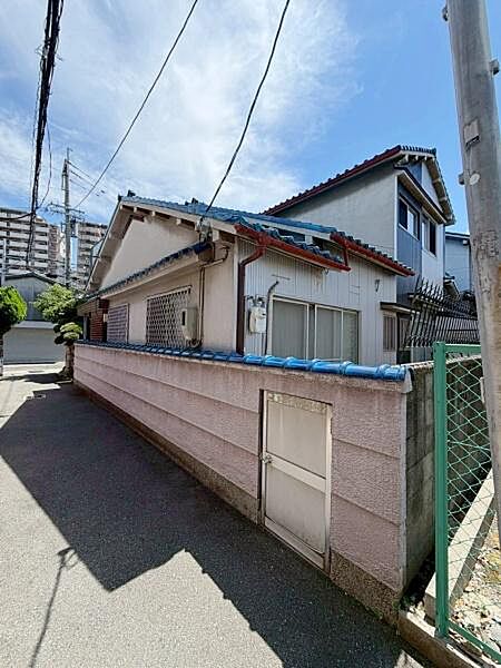 【現地】南東角地につき陽当り通風良好！