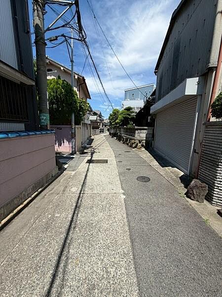 【前面道路】南側道路　調査中