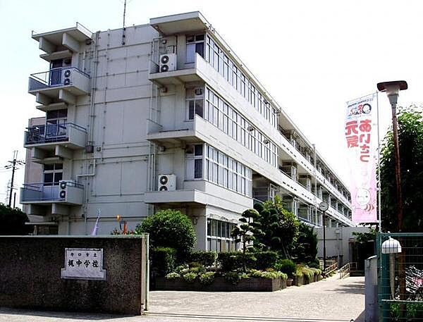 守口市立梶中学校まで514m