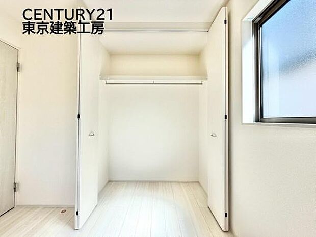 ゆったりとした空間となるよう居室に収納スペースを用意し、快適にお過ごしいただけます♪