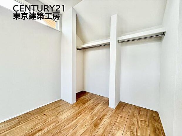 ゆったりとした空間となるよう居室に収納スペースを用意し、快適にお過ごしいただけます♪