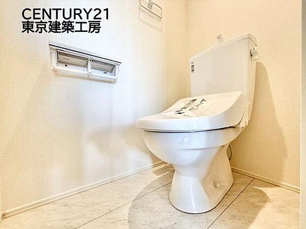 トイレを癒しの空間と考える人は少なくありません。だからこそ、寛げる場所であってほしいと思っている人も多いでしょう。機能面でも癒しや寛ぎの空間に相応しいトイレとなっています。