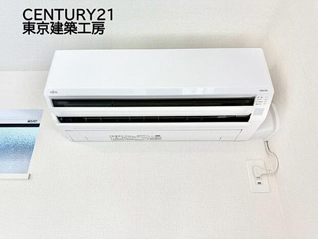 嬉しいエアコン付き♪一年中快適な温度で過ごせそうです。