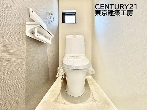 トイレを癒しの空間と考える人は少なくありません。だからこそ、寛げる場所であってほしいと思っている人も多いでしょう。機能面でも癒しや寛ぎの空間に相応しいトイレとなっています。