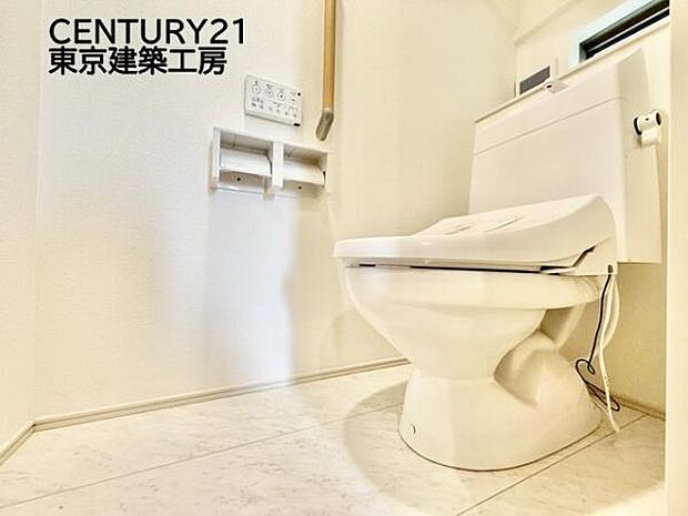 トイレを癒しの空間と考える人は少なくありません。だからこそ、寛げる場所であってほしいと思っている人も多いでしょう。機能面でも癒しや寛ぎの空間に相応しいトイレとなっています。