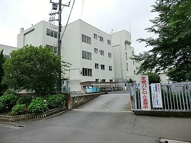 志木市立志木中学校まで378m